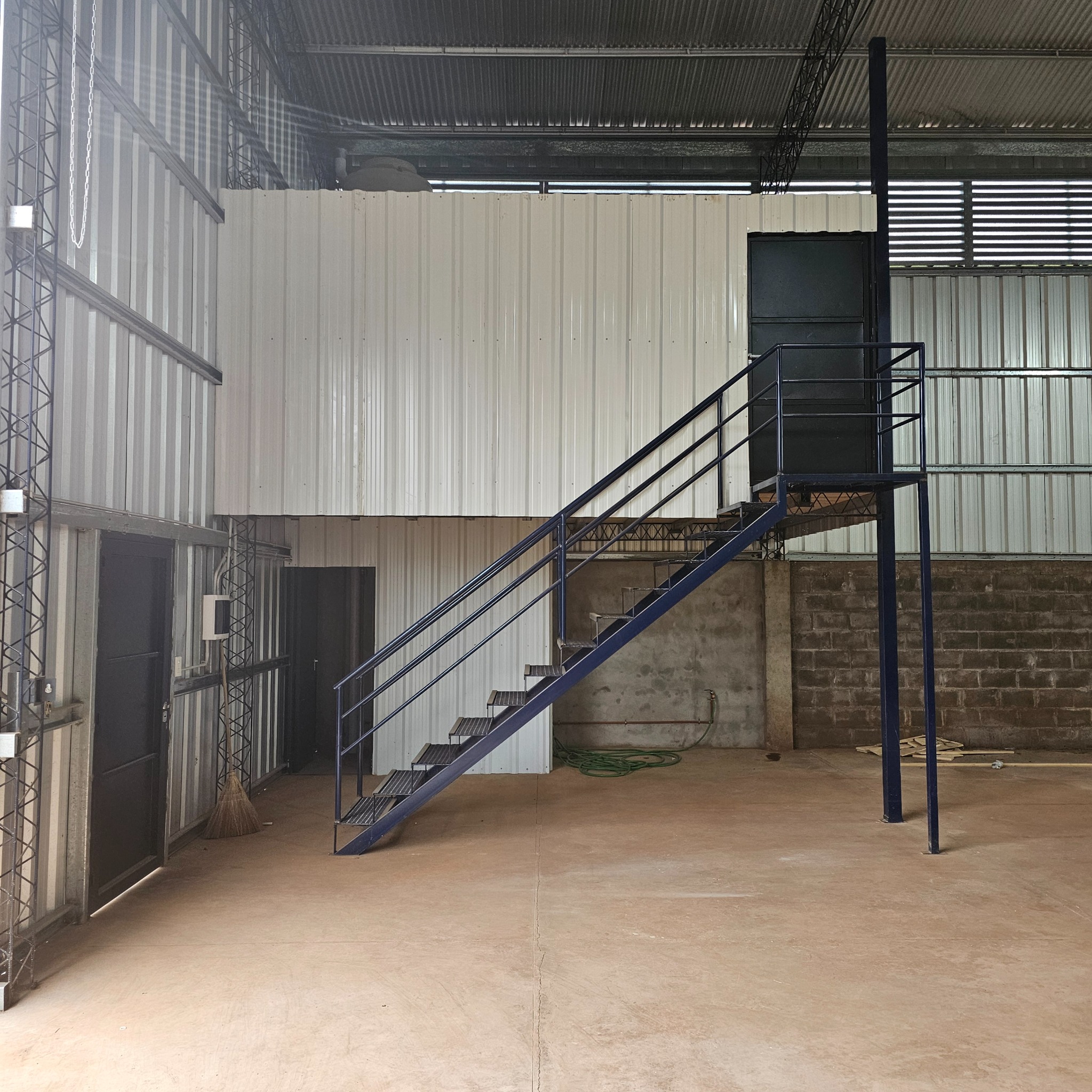 Escaleras realizado por VFmetalúrgica SRL en Oberá, Misiones